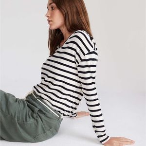 LOFT Lou & Grey Striped V-neck shirttail knit, sm